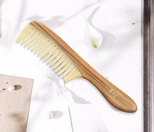 Load image into Gallery viewer, 礼盒角木YTBJ梳2-8 Sheep Horn & Wood Comb YTBJ 2-8