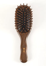 Load image into Gallery viewer, Jade Screen 礼盒漆艺护发梳翠屏