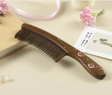 Load image into Gallery viewer, Inlaid Comb (Carnations) 镶齿梳康乃馨