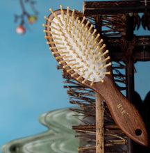 Load image into Gallery viewer, YM Hair Care Comb 3-2