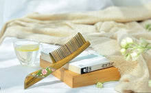 Load image into Gallery viewer, Teeth-inlaid Comb:Blooming