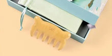 Load image into Gallery viewer, Meridian Massage Comb -Tiger 经络按摩梳瑞虎