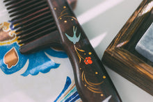 Load image into Gallery viewer, Inclining Swallow - Tan Mujiang