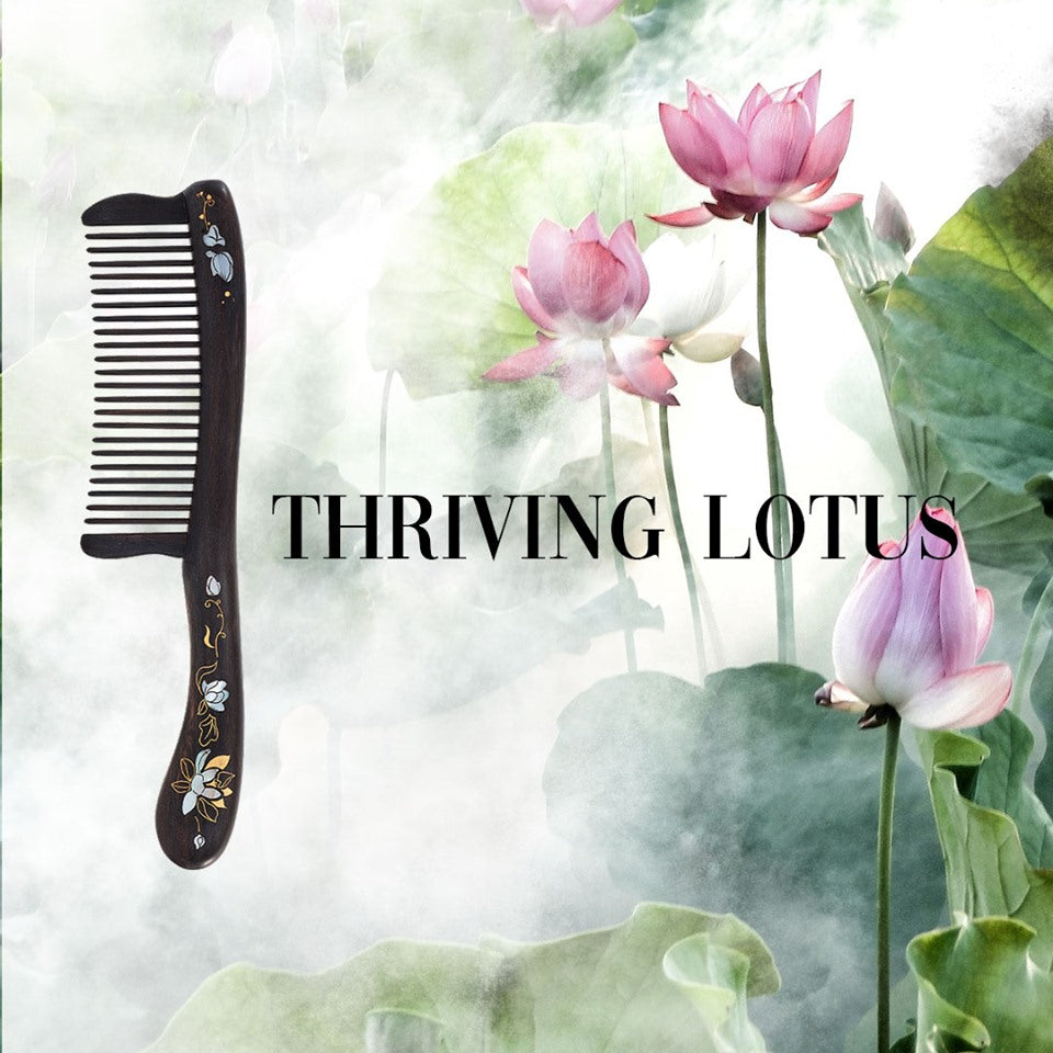 Teeth-inlaid Comb: Lotus - Tan Mujiang